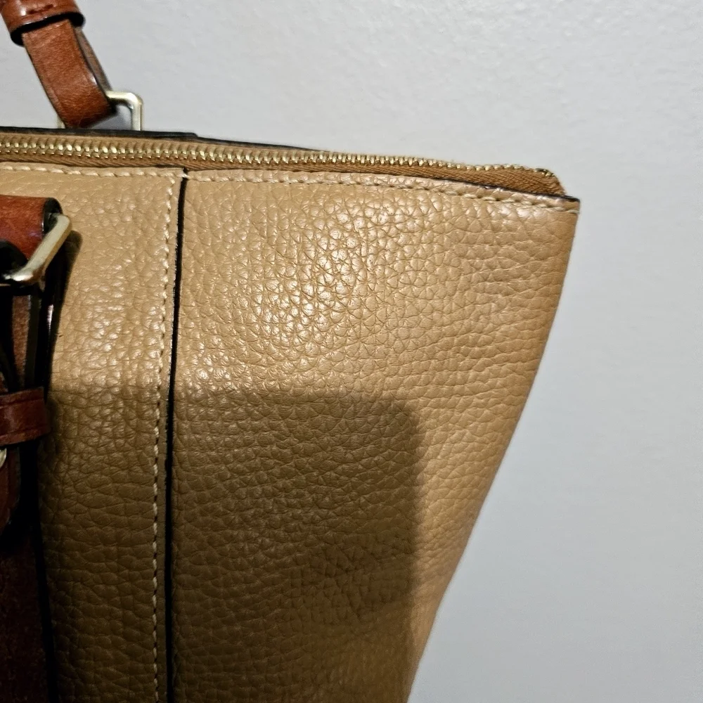 Dooney & Bourke Wexford Tan Leather Maxine Tote Bag satchel - Picture 5 of 14